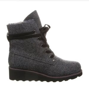 BearPaw Women's Gray Krista wool Boots
